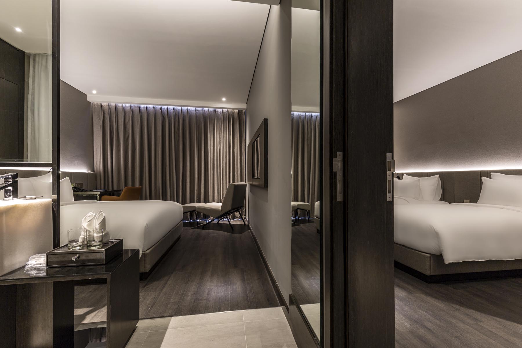 SMB-Family Connecting – Stella Maris Beach – Da Nang Hotel